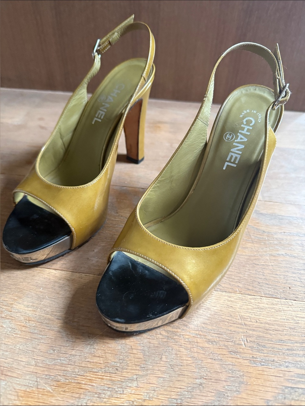 CHANEL Yellow Leather Slingback Peep-Toe Heels with Black Patent Cap